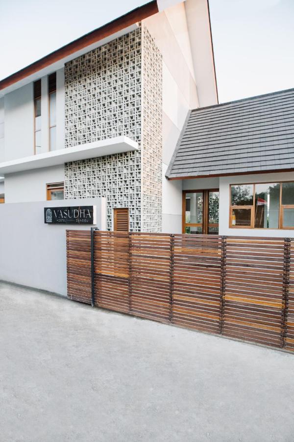 Vasudha Hostel Canggu Eksteriør billede